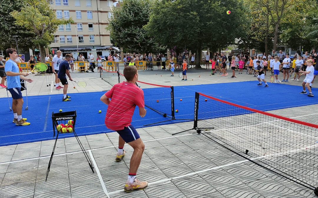 Tenis Parque Luanco repite el 17 de julio con niñas y niños de 6 a 12 años